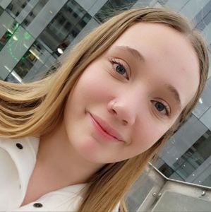 Meet your Posher, Hailey